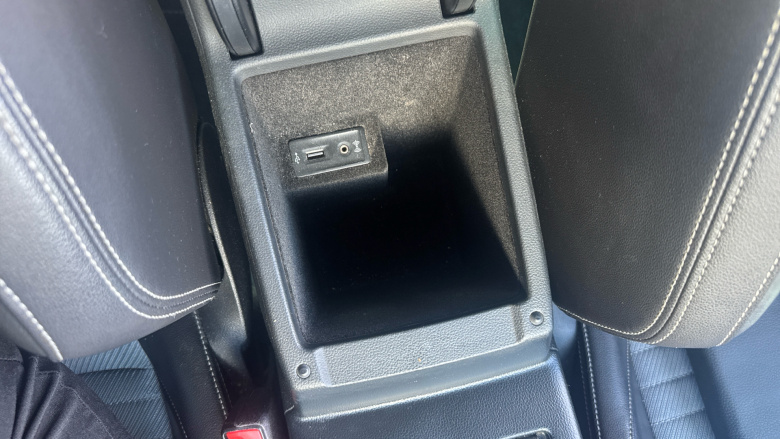 Volkswagen Passat 2.0 TDI R-Line 4dr DSG [Panoramic Roof] Diesel Saloon